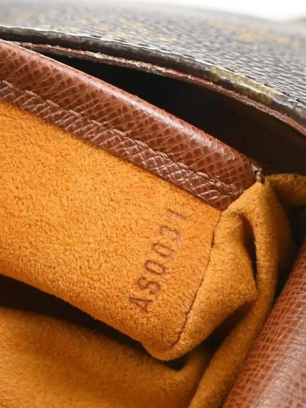 LOUIS VUITTON MUSETTE SALSA SHORT SHOULDER BAG